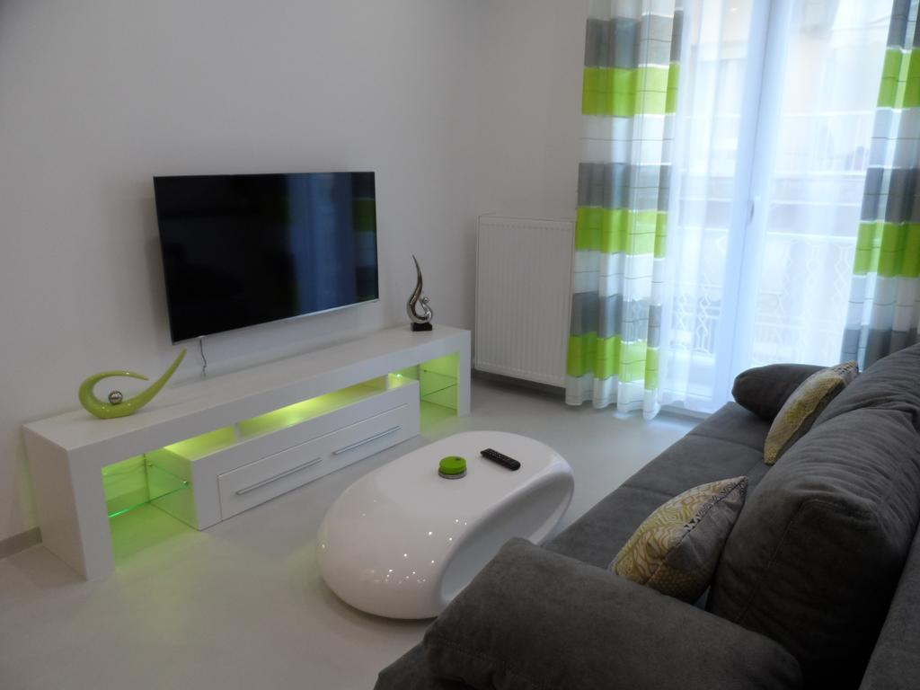 Laura Deluxe Apartment Thessaloniki Exterior photo